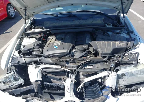 2011 BMW 328I из США, поврежденный, VIN WBAPH5G58BNM72889